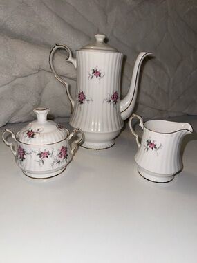 Princess house Windsor Rose Tea Set